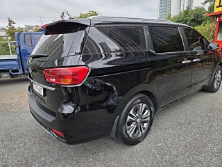 KIA CARNIVAL 2018