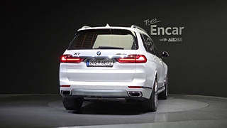 BMW X7 G07 2022