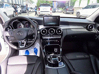 MERCEDES BENZ C-CLASS W205 2016