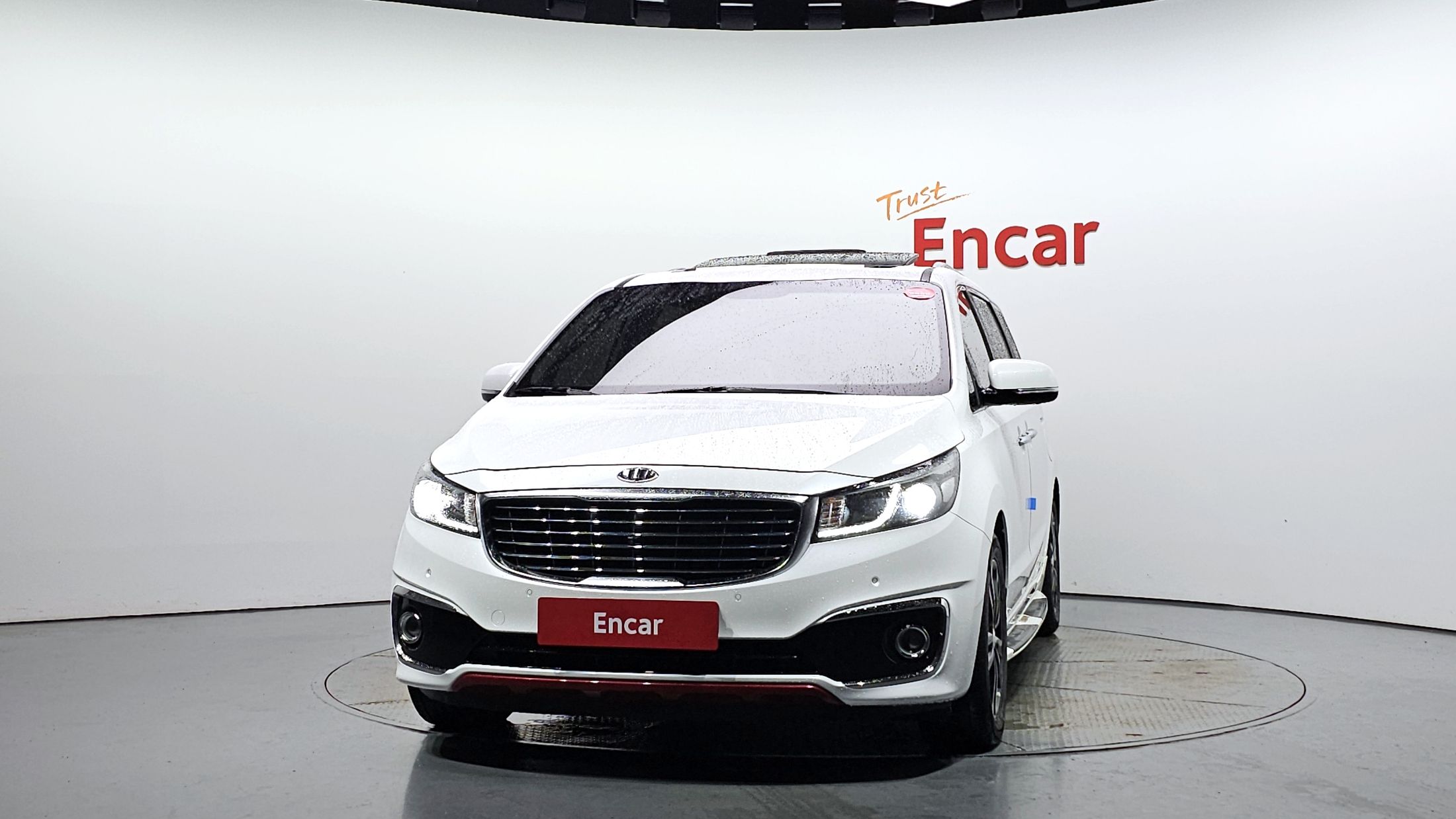 KIA CARNIVAL 2017