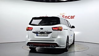 KIA CARNIVAL 2017