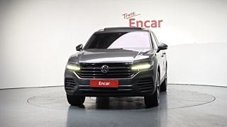 VOLKSWAGEN TOUAREG 2020