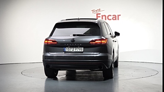 VOLKSWAGEN TOUAREG 2020