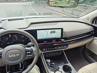 KIA CARNIVAL 2024