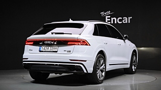 AUDI Q8 4M 2022
