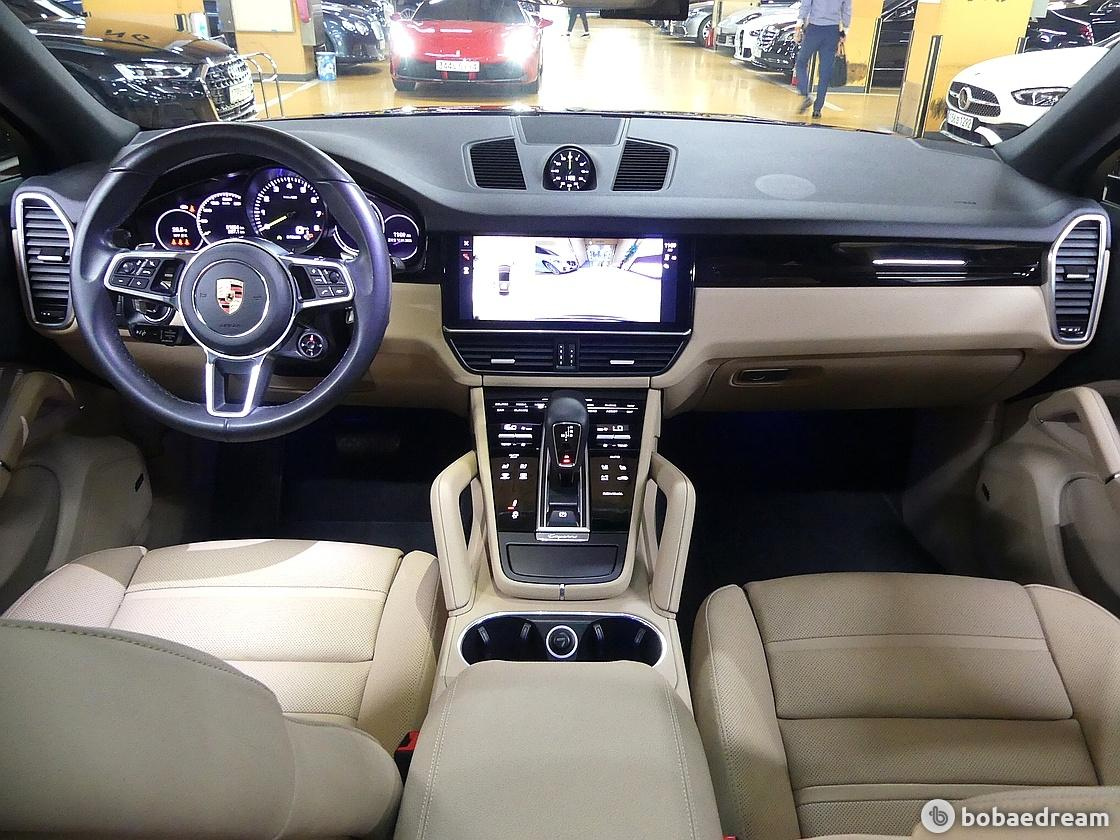 PORSCHE CAYENNE PO536 2023