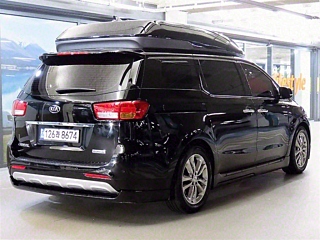 KIA CARNIVAL 2017