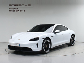 PORSCHE TAYCAN   2024