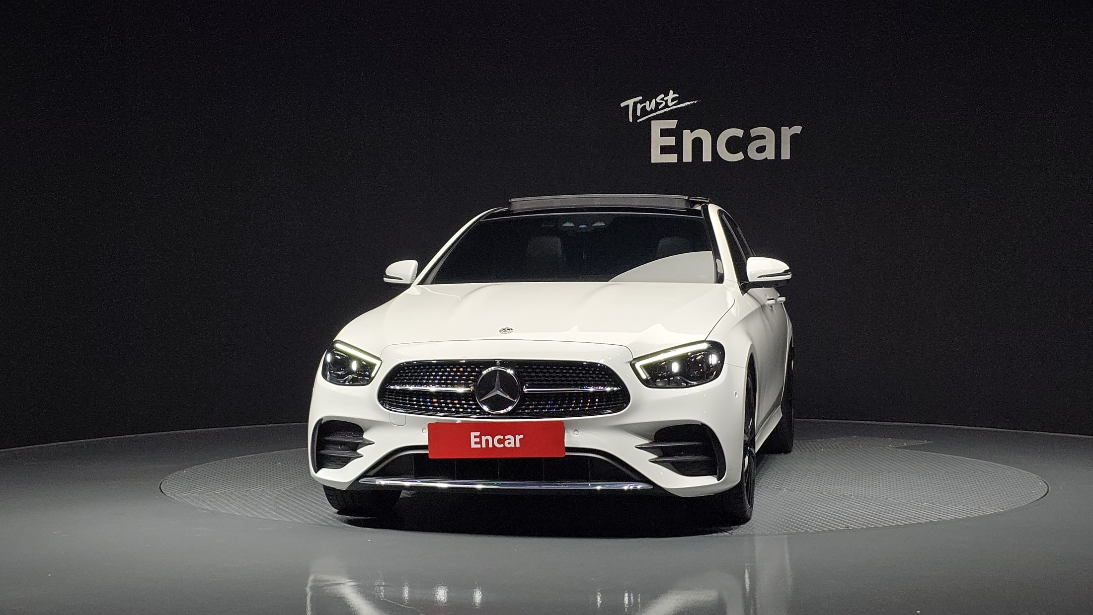 MERCEDES BENZ E-CLASS W213 2021
