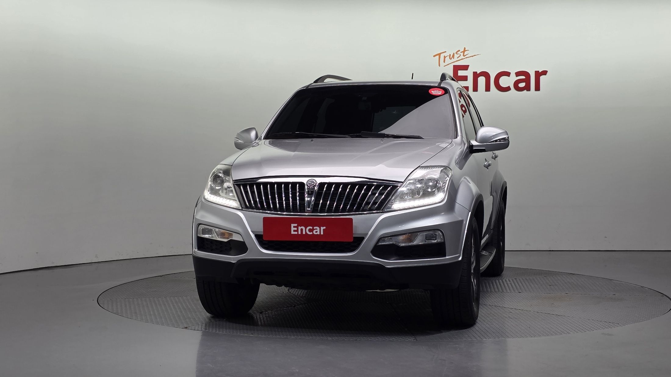 SSANGYONG REXTON W 2015