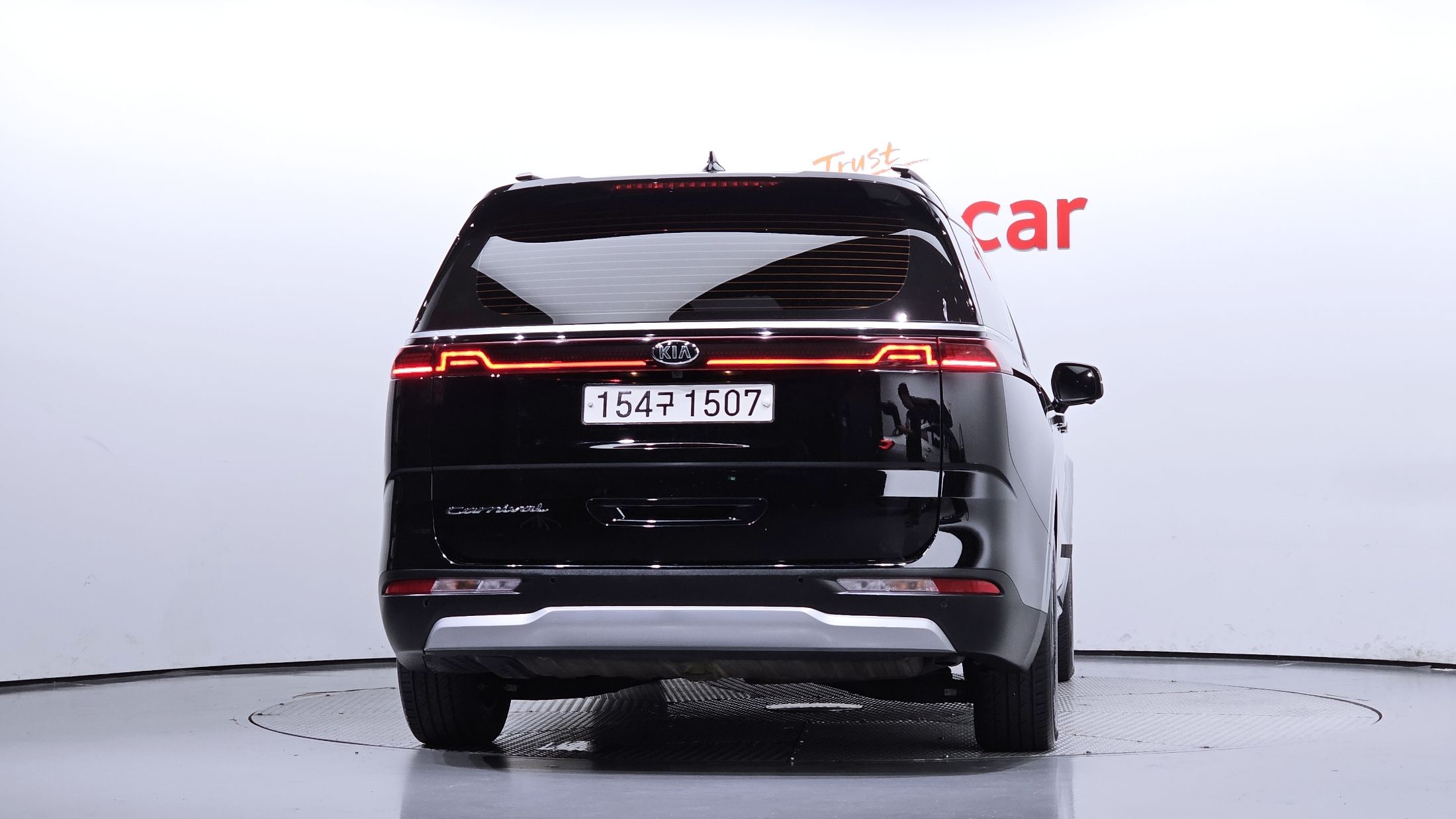 KIA CARNIVAL 2020
