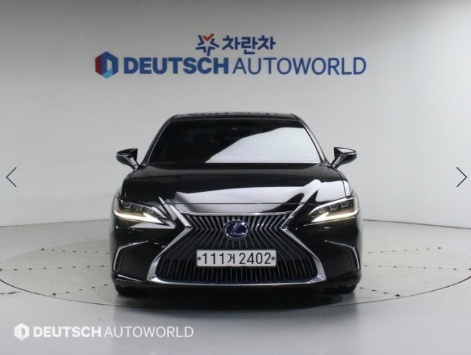 LEXUS ES300H 2020