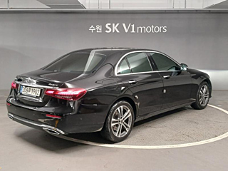 MERCEDES BENZ E-CLASS W213 2021