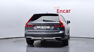 VOLVO V90 CROSS COUNTRY 2018