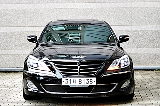 HYUNDAI GENESIS 2011