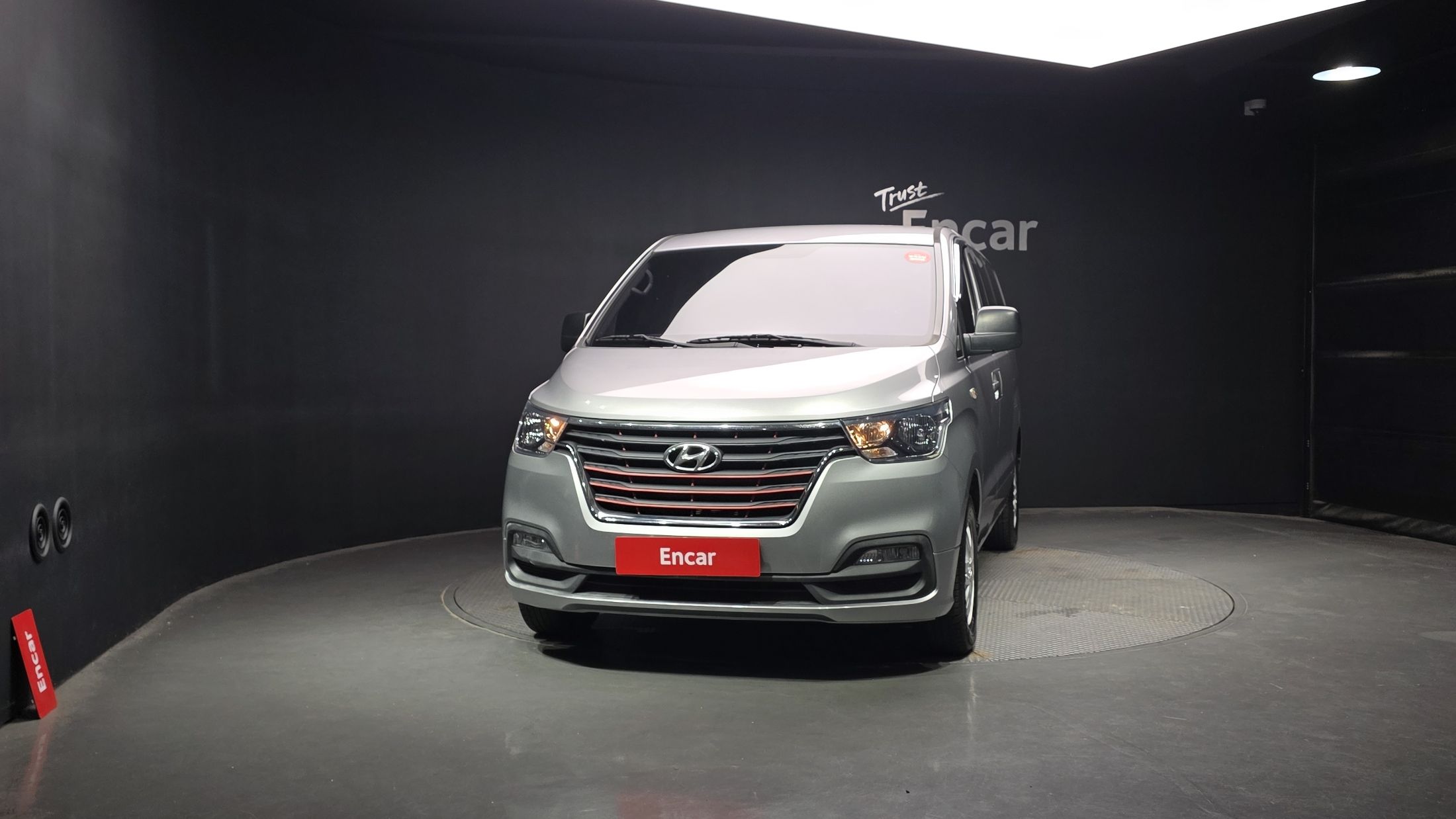 HYUNDAI STAREX GRAND 2021