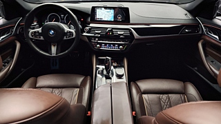 BMW 5-SERIES G30 2018