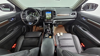 SAMSUNG QM6 2020