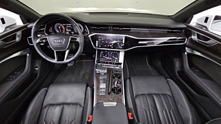 AUDI A7 4K 2020
