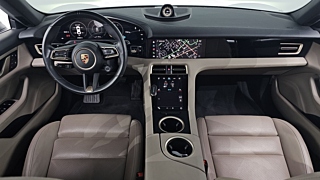 PORSCHE TAYCAN 2022