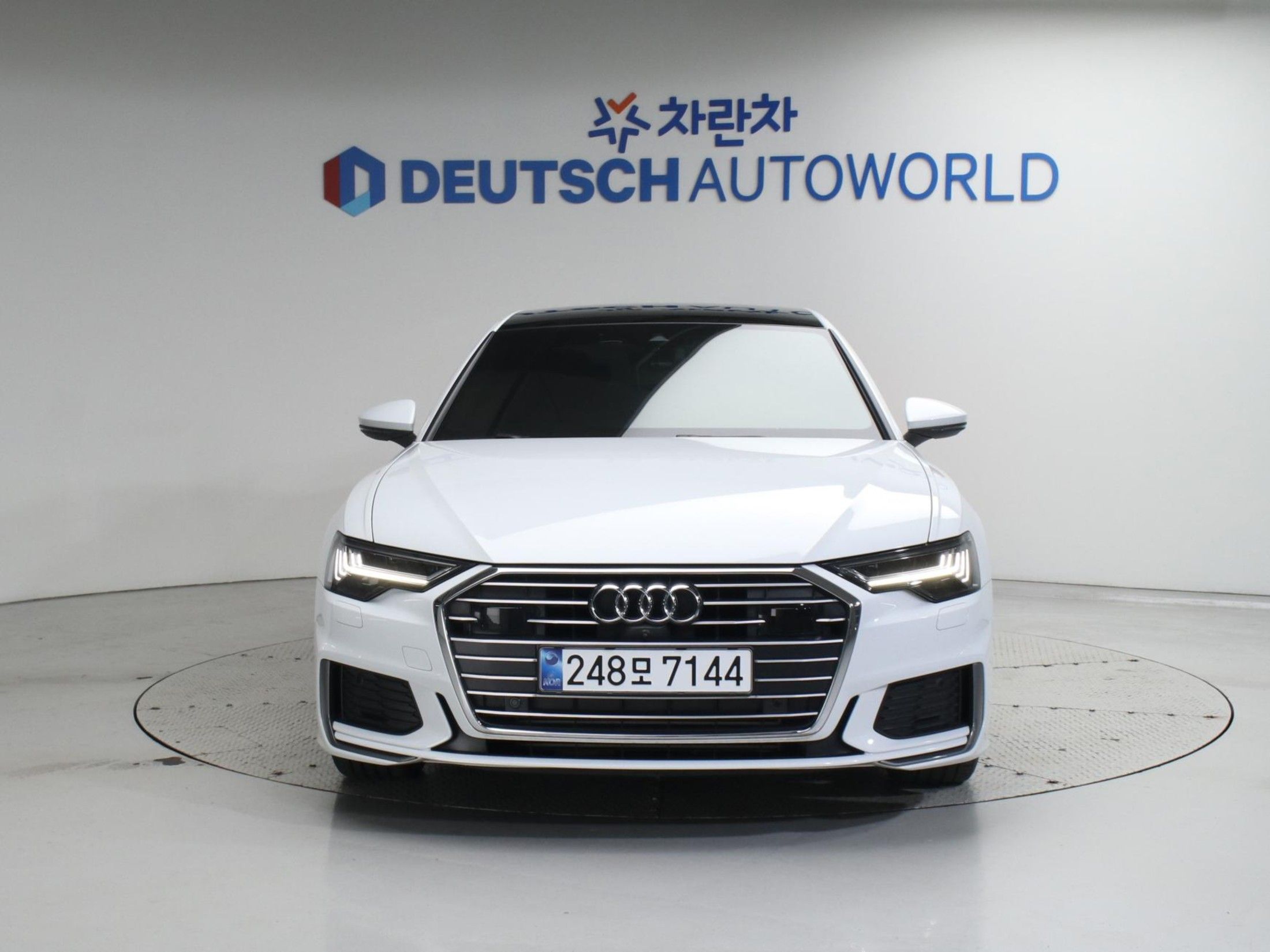 AUDI A6 C8 2023