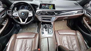 BMW 7-SERIES G11 2017