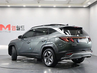 HYUNDAI TUCSON NX4 2024