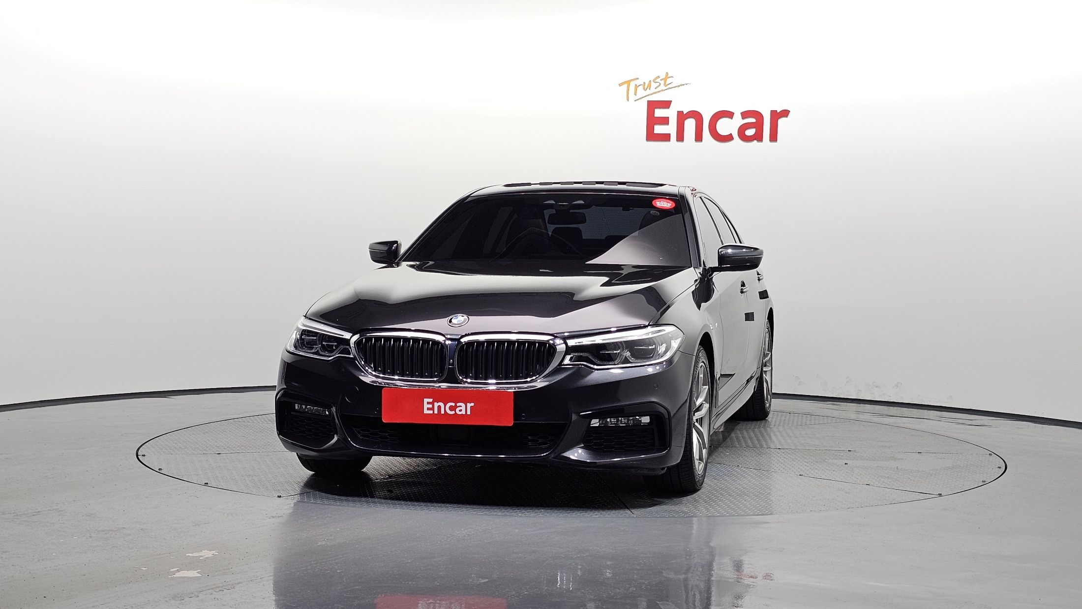 BMW 5-SERIES G30 2017