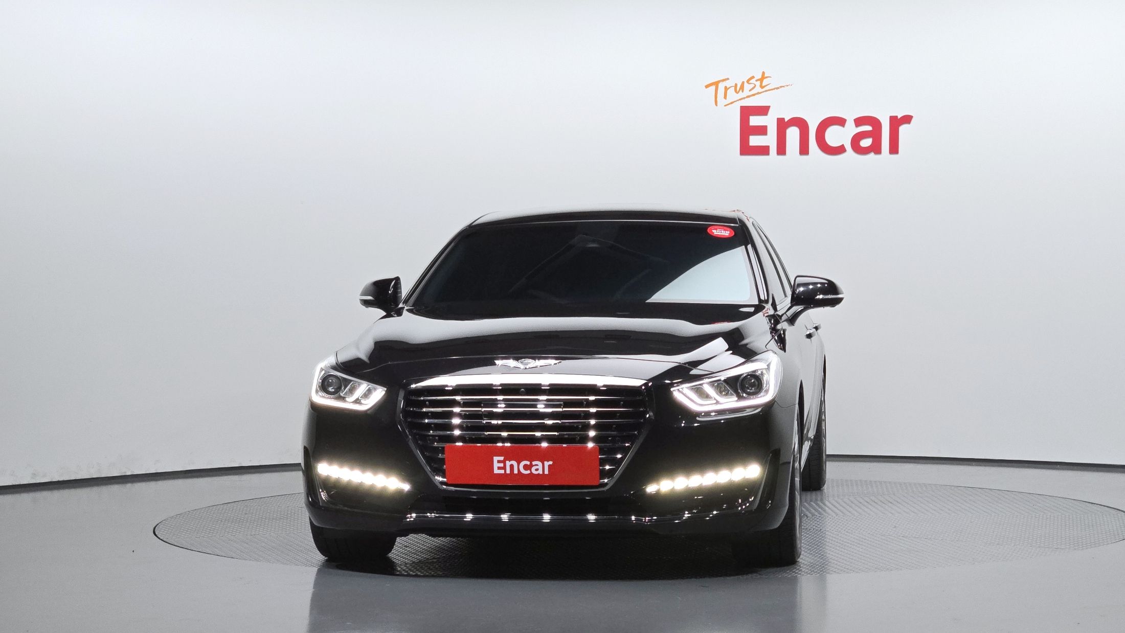 GENESIS EQ900 2017