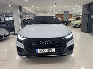 AUDI Q8 4M 2022