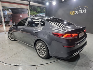KIA K5 2018