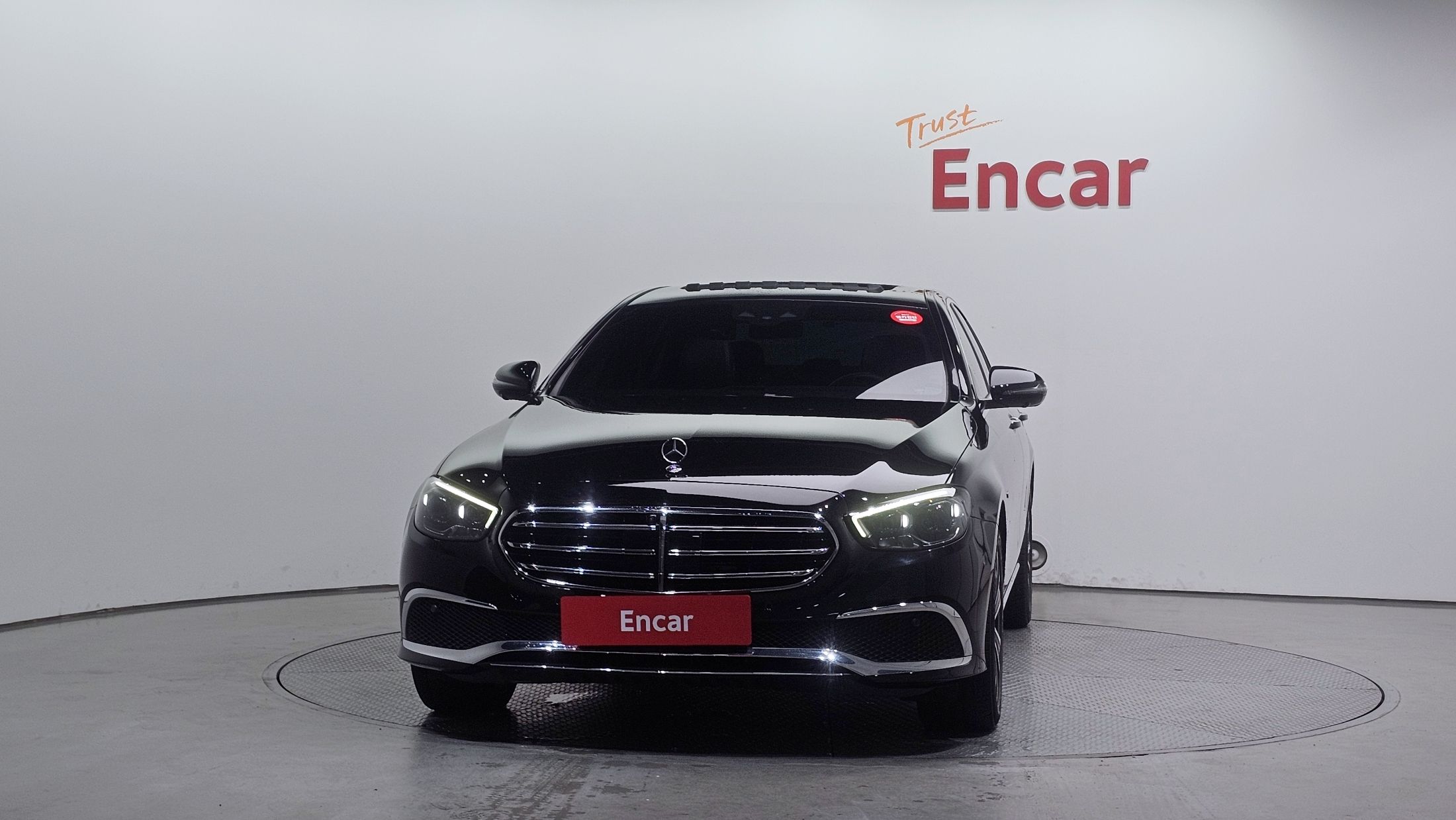 MERCEDES BENZ E-CLASS W213 2020