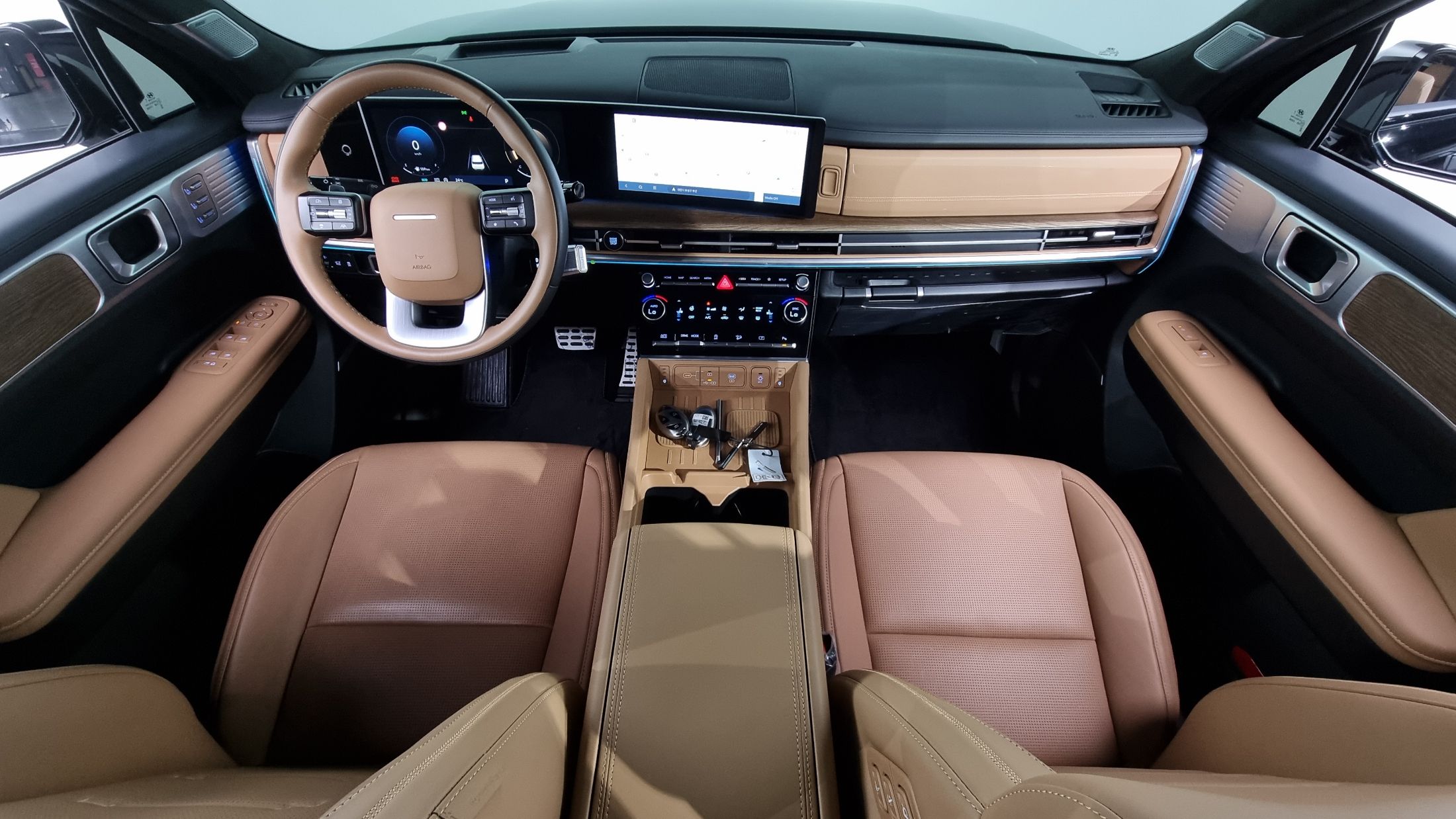 HYUNDAI SANTAFE MX5 2024