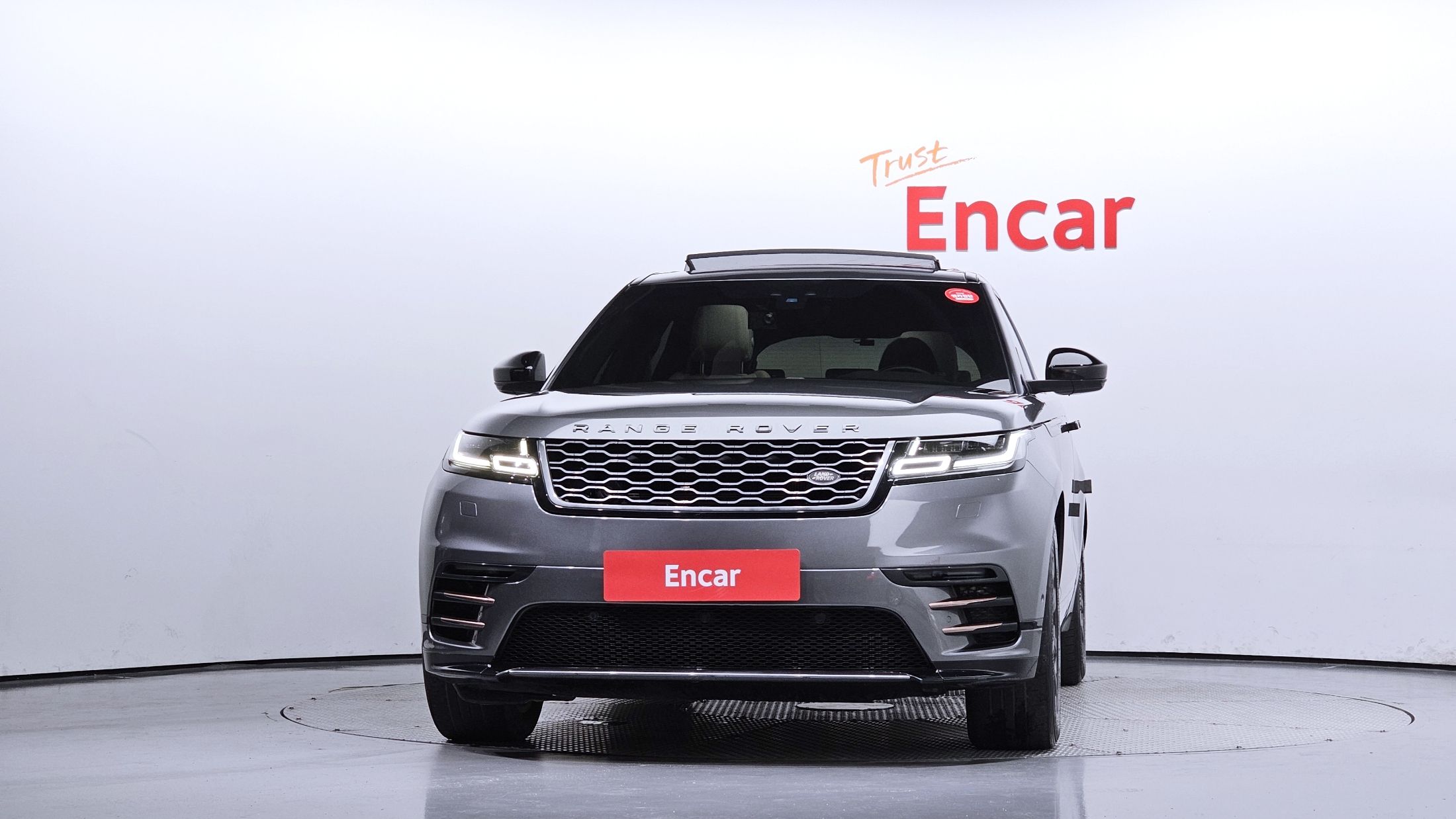 LAND ROVER RANGE ROVER VELAR 2017