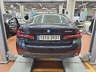 BMW 5-SERIES G30 2022