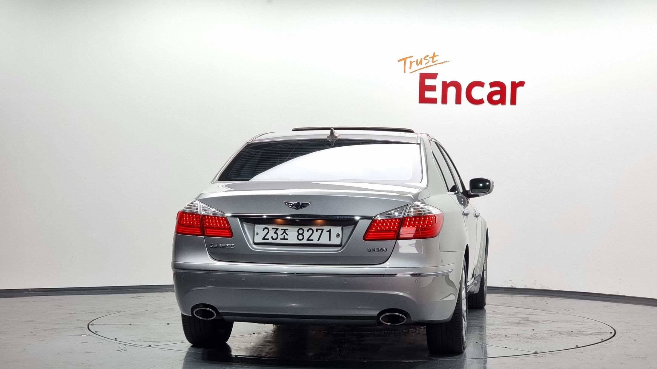 HYUNDAI GENESIS 2009