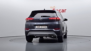 HYUNDAI TUCSON 2017