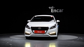 HYUNDAI LF SONATA HYBRID 2016