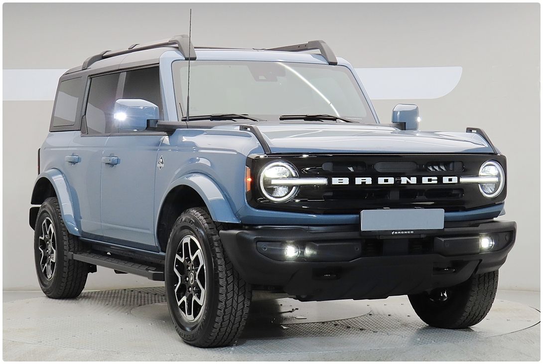 FORD BRONCO 2023