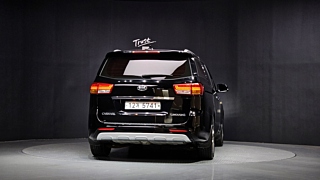 KIA CARNIVAL 2017