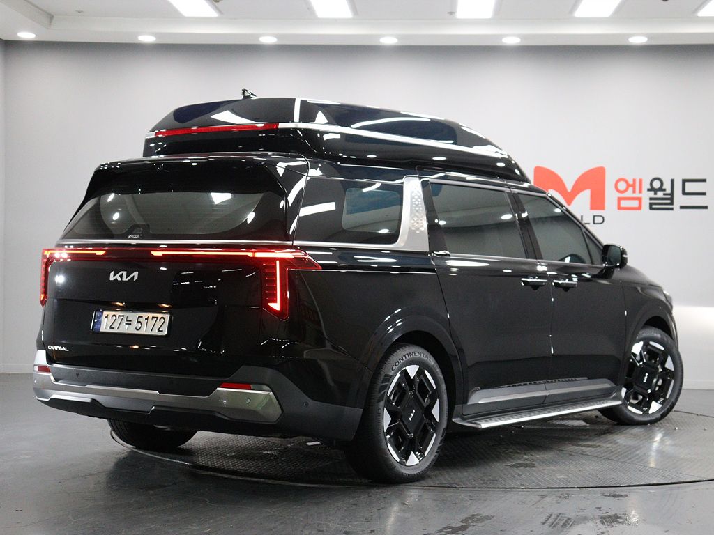 KIA CARNIVAL 2024