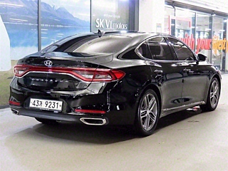 HYUNDAI GRANDEUR IG 2017