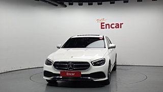 MERCEDES BENZ E-CLASS W213 2021