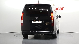 HYUNDAI STARIA 2021