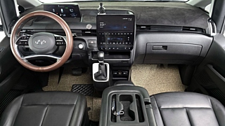 HYUNDAI STARIA 2021