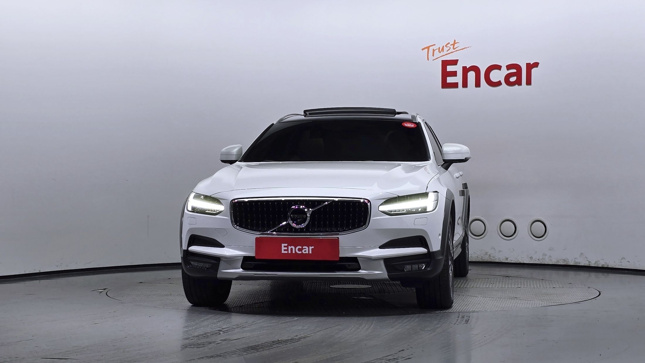 VOLVO V90 CROSS COUNTRY 2018