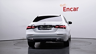 MERCEDES BENZ E-CLASS W213 2021