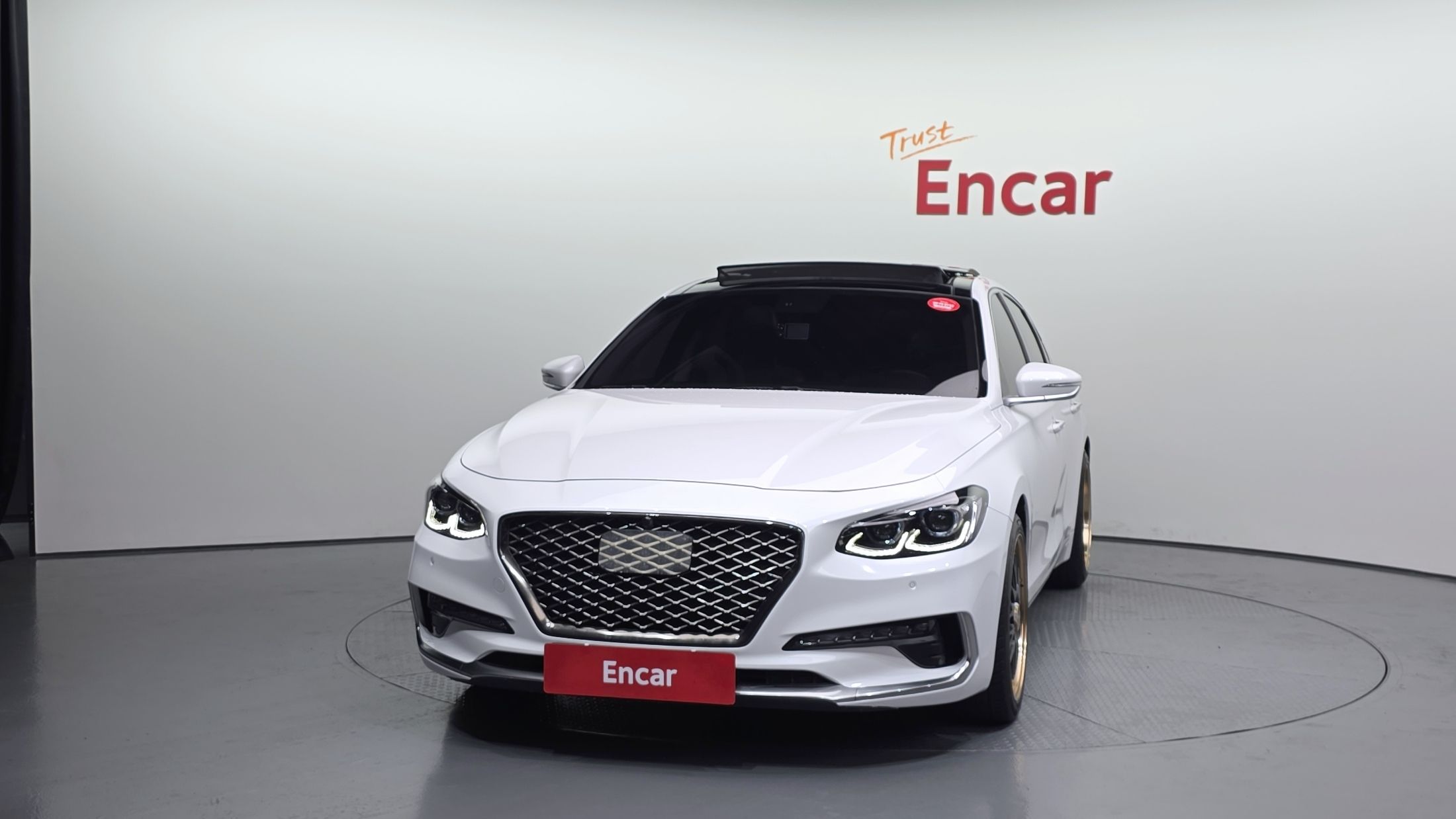 HYUNDAI GRANDEUR IG 2017