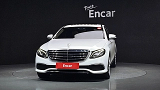 MERCEDES BENZ E-CLASS W213 2020