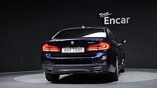 BMW 5-SERIES G30 2018